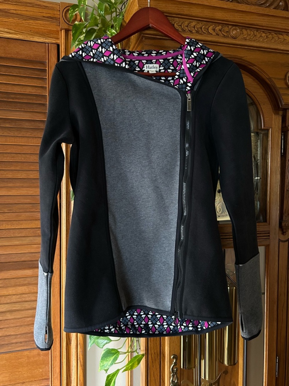 Hatley yoga workout jacket Sz small